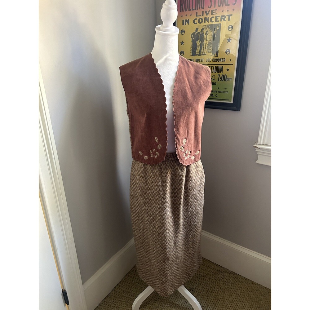 Lilli Ann‎ Vintage Wool Suede Vest & Skirt Set Light Maroon & Beige